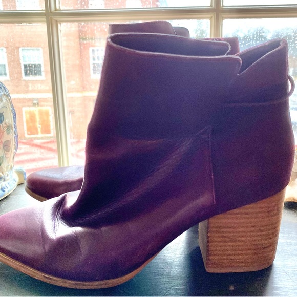 Kate Spade Saturday purple leather & suede boots - lightly worn. - Picture 2 of 7